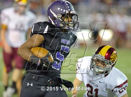 Thumbnail 2 in Sumner vs. Enumclaw photogallery.