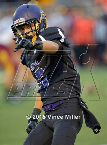 Thumbnail 2 in Sumner vs. Enumclaw photogallery.