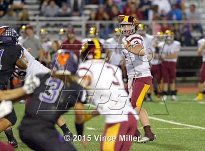 Thumbnail 3 in Sumner vs. Enumclaw photogallery.
