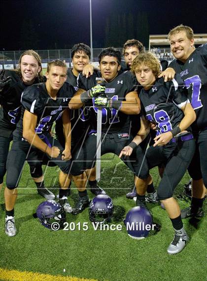 Thumbnail 2 in Sumner vs. Enumclaw photogallery.