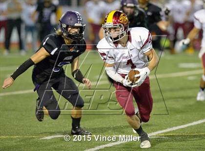 Thumbnail 2 in Sumner vs. Enumclaw photogallery.