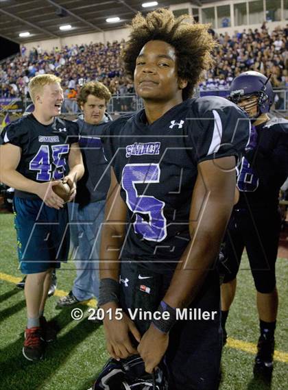 Thumbnail 2 in Sumner vs. Enumclaw photogallery.