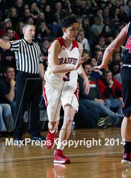 Thumbnail 2 in Bradford vs Elizabeth Forward (PIAA AAA First Round)  photogallery.