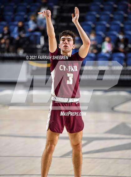 Thumbnail 2 in Cy-Fair vs Heights (UIL 6A Bi-District Playoff) photogallery.