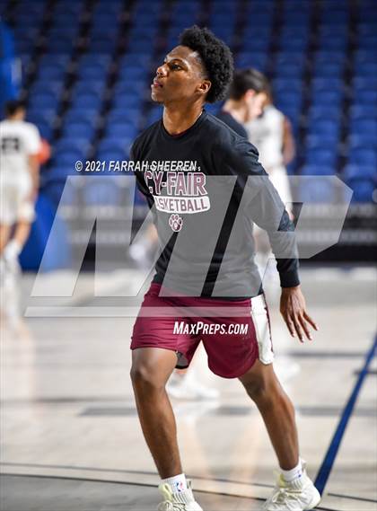 Thumbnail 2 in Cy-Fair vs Heights (UIL 6A Bi-District Playoff) photogallery.