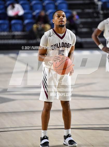 Thumbnail 3 in Cy-Fair vs Heights (UIL 6A Bi-District Playoff) photogallery.
