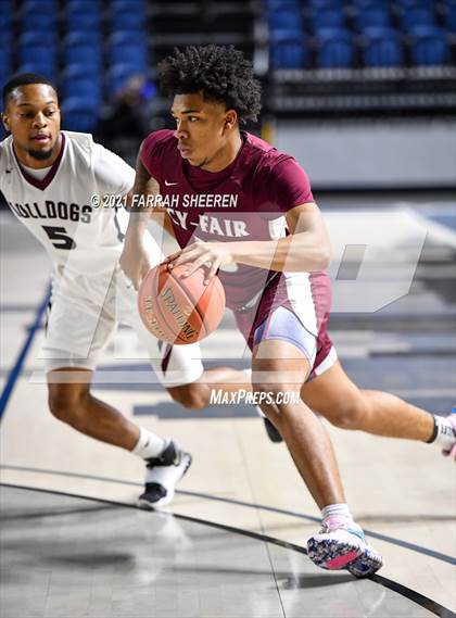 Thumbnail 1 in Cy-Fair vs Heights (UIL 6A Bi-District Playoff) photogallery.