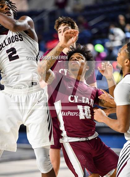 Thumbnail 2 in Cy-Fair vs Heights (UIL 6A Bi-District Playoff) photogallery.