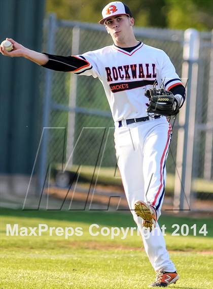 Thumbnail 2 in Mesquite @ Rockwall photogallery.