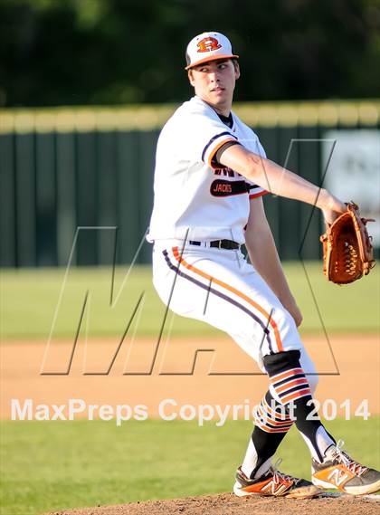 Thumbnail 1 in Mesquite @ Rockwall photogallery.