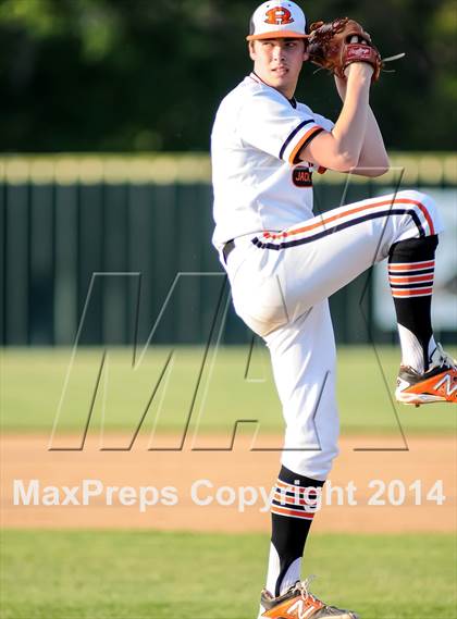 Thumbnail 1 in Mesquite @ Rockwall photogallery.