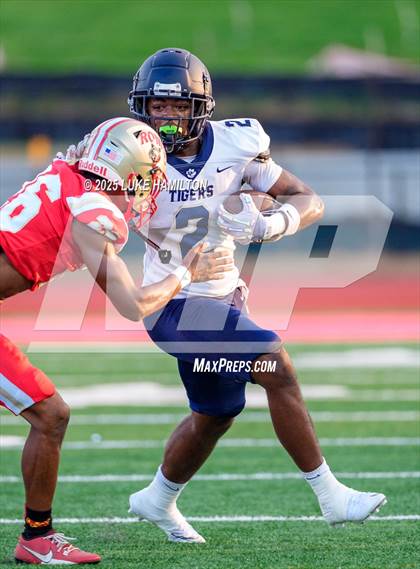 Thumbnail 2 in Douglas County @ Rome (Pre-Season) photogallery.
