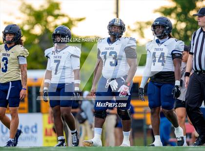 Thumbnail 3 in Douglas County @ Rome (Pre-Season) photogallery.