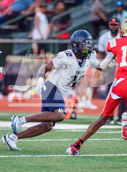Thumbnail 1 in Douglas County @ Rome (Pre-Season) photogallery.