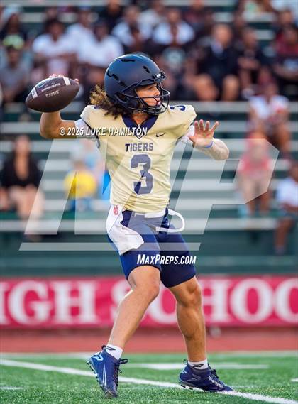 Thumbnail 1 in Douglas County @ Rome (Pre-Season) photogallery.