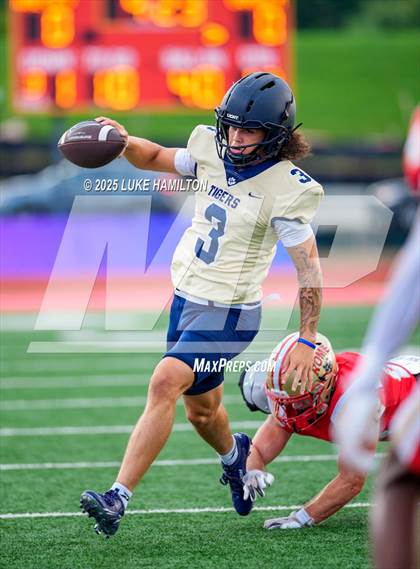 Thumbnail 3 in Douglas County @ Rome (Pre-Season) photogallery.