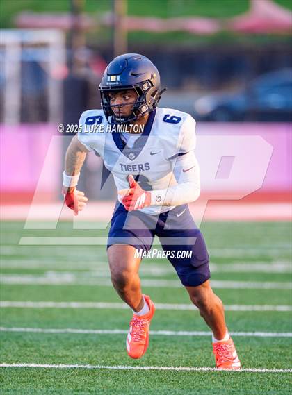 Thumbnail 3 in Douglas County @ Rome (Pre-Season) photogallery.