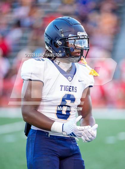 Thumbnail 1 in Douglas County @ Rome (Pre-Season) photogallery.