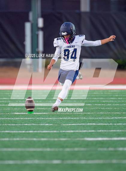 Thumbnail 2 in Douglas County @ Rome (Pre-Season) photogallery.