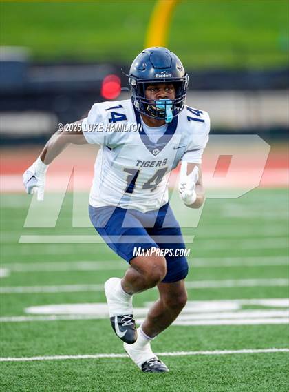 Thumbnail 3 in Douglas County @ Rome (Pre-Season) photogallery.