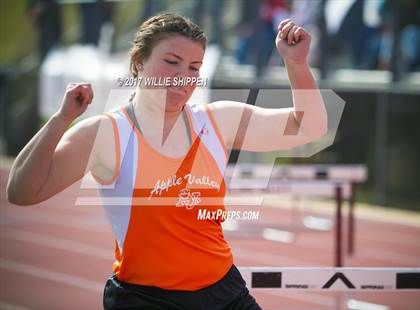 Thumbnail 3 in Paloma Valley Wildcats Relay photogallery.