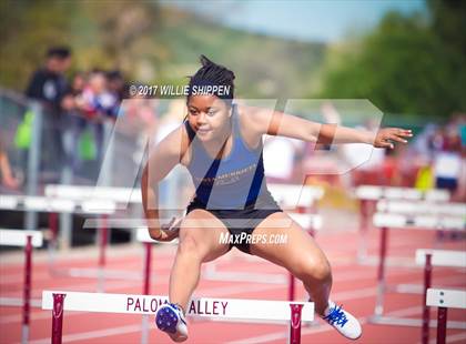 Thumbnail 2 in Paloma Valley Wildcats Relay photogallery.