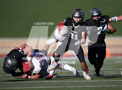 Thumbnail 2 in Durango vs. Roosevelt (CHSAA 3A Championship) photogallery.