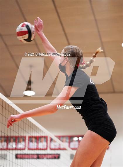 Thumbnail 3 in Mira Costa @ Palos Verdes photogallery.