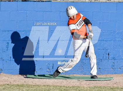 Thumbnail 3 in Taos vs. Santa Fe photogallery.