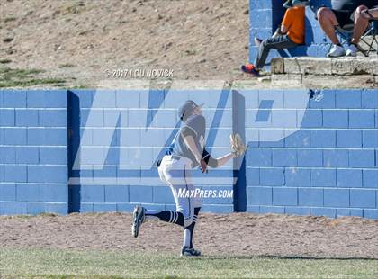 Thumbnail 2 in Taos vs. Santa Fe photogallery.