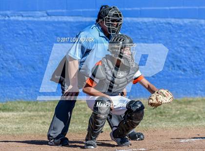 Thumbnail 3 in Taos vs. Santa Fe photogallery.
