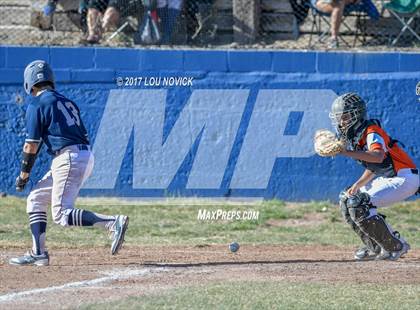 Thumbnail 3 in Taos vs. Santa Fe photogallery.