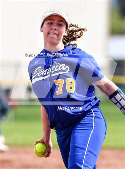 Thumbnail 2 in East Nicolaus vs. Benicia photogallery.