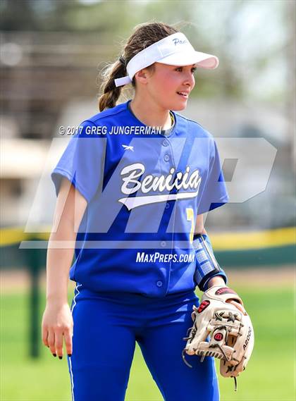 Thumbnail 2 in East Nicolaus vs. Benicia photogallery.
