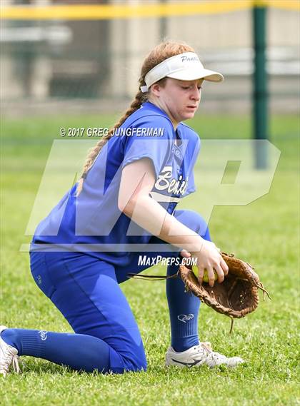 Thumbnail 2 in East Nicolaus vs. Benicia photogallery.