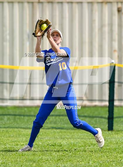 Thumbnail 1 in East Nicolaus vs. Benicia photogallery.