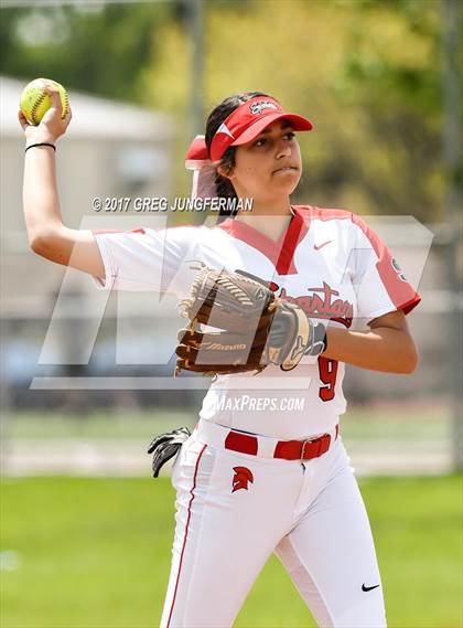 Thumbnail 2 in East Nicolaus vs. Benicia photogallery.