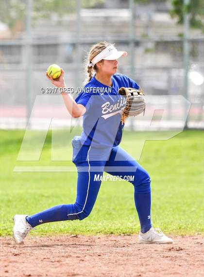 Thumbnail 2 in East Nicolaus vs. Benicia photogallery.