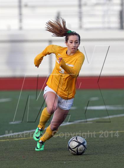 Thumbnail 2 in Monte Vista vs. San Ramon Valley (CIF NCS Final) photogallery.