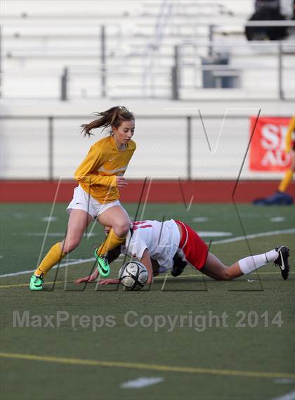 Thumbnail 3 in Monte Vista vs. San Ramon Valley (CIF NCS Final) photogallery.