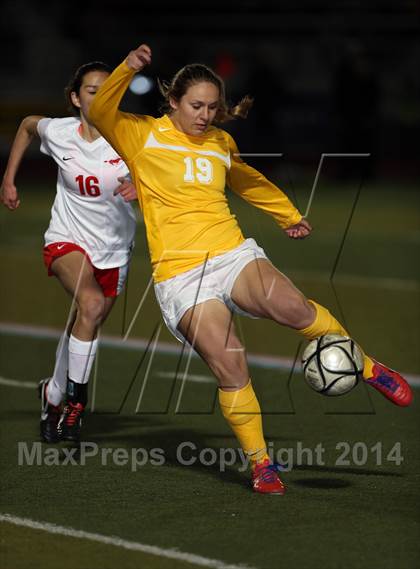 Thumbnail 2 in Monte Vista vs. San Ramon Valley (CIF NCS Final) photogallery.