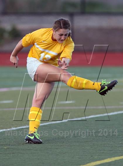 Thumbnail 3 in Monte Vista vs. San Ramon Valley (CIF NCS Final) photogallery.