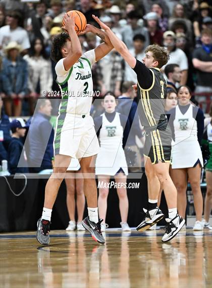 Thumbnail 1 in Rock Canyon vs. ThunderRidge (CHSAA 6A Great 8) photogallery.