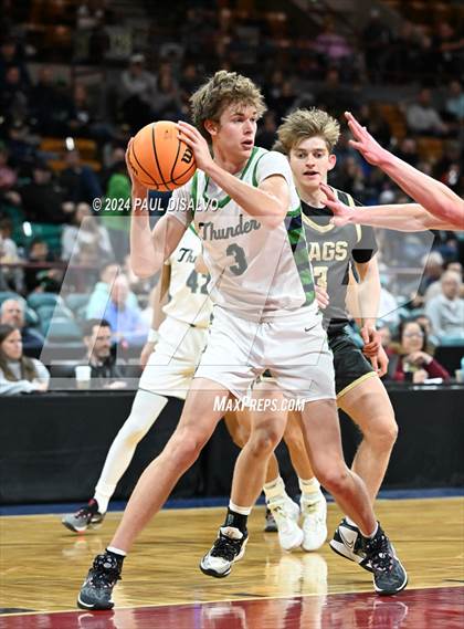 Thumbnail 2 in Rock Canyon vs. ThunderRidge (CHSAA 6A Great 8) photogallery.