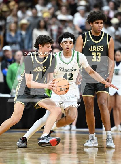 Thumbnail 2 in Rock Canyon vs. ThunderRidge (CHSAA 6A Great 8) photogallery.