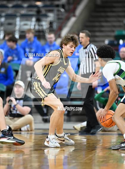 Thumbnail 3 in Rock Canyon vs. ThunderRidge (CHSAA 6A Great 8) photogallery.