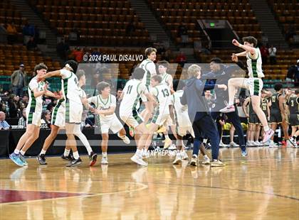 Thumbnail 3 in Rock Canyon vs. ThunderRidge (CHSAA 6A Great 8) photogallery.