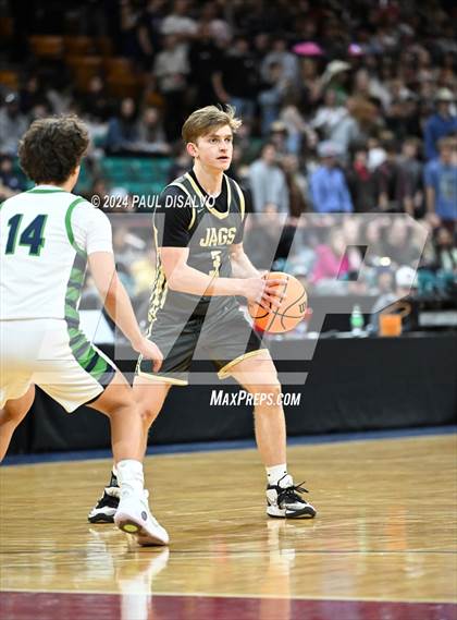 Thumbnail 2 in Rock Canyon vs. ThunderRidge (CHSAA 6A Great 8) photogallery.