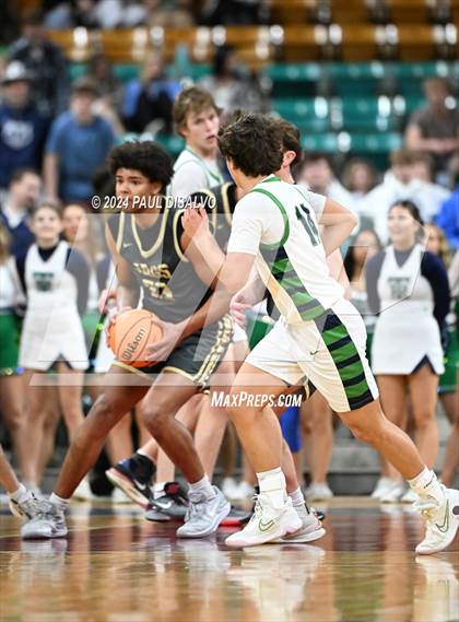 Thumbnail 1 in Rock Canyon vs. ThunderRidge (CHSAA 6A Great 8) photogallery.