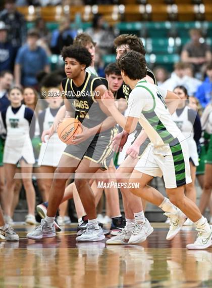 Thumbnail 3 in Rock Canyon vs. ThunderRidge (CHSAA 6A Great 8) photogallery.